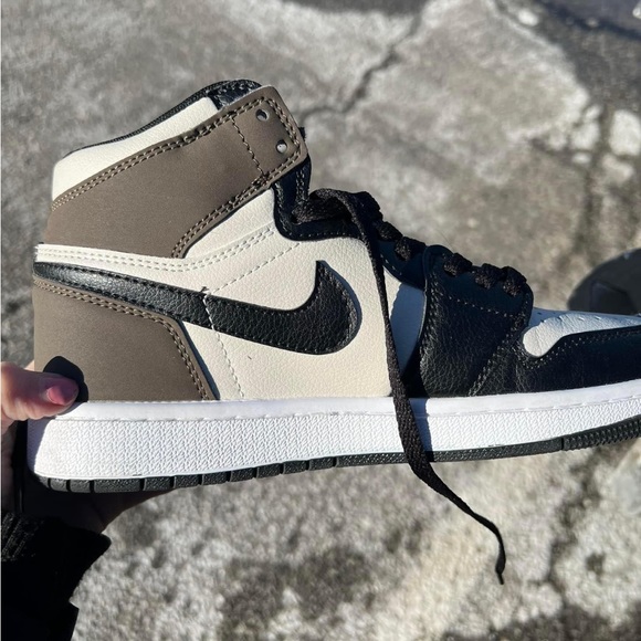 Nike Other - Jordan 1 Mochas